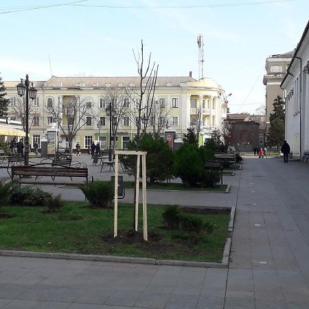 Апартаменты На Проспекте Почтовый Кривой Рог Екстериор снимка